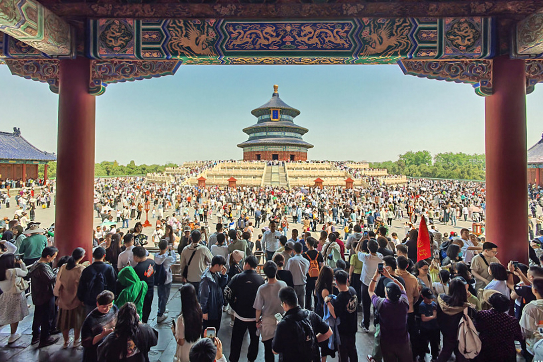 Visitors at the Temple of Heaven's Hall of Prayer for Good Harvests in Beijing on Thursday. Photo: VCG