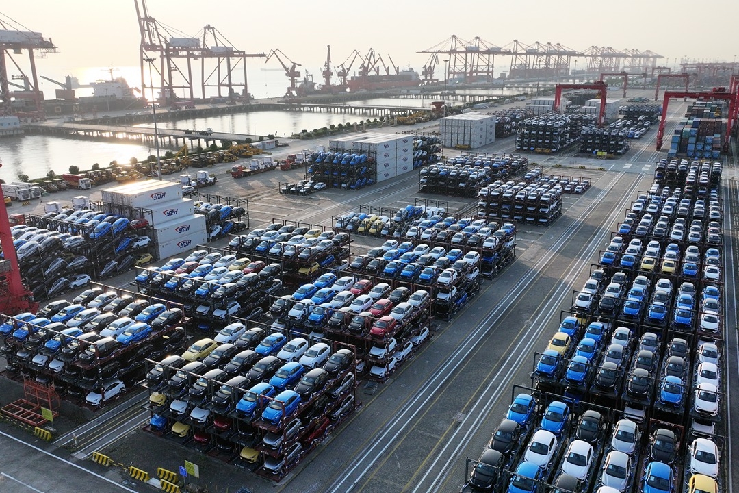 Vehicles await export at a port in Suzhou on Aug. 23. Photo: VCG